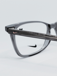 Armação Nike 7048 Retangular Cinza Translúcido - foto 2