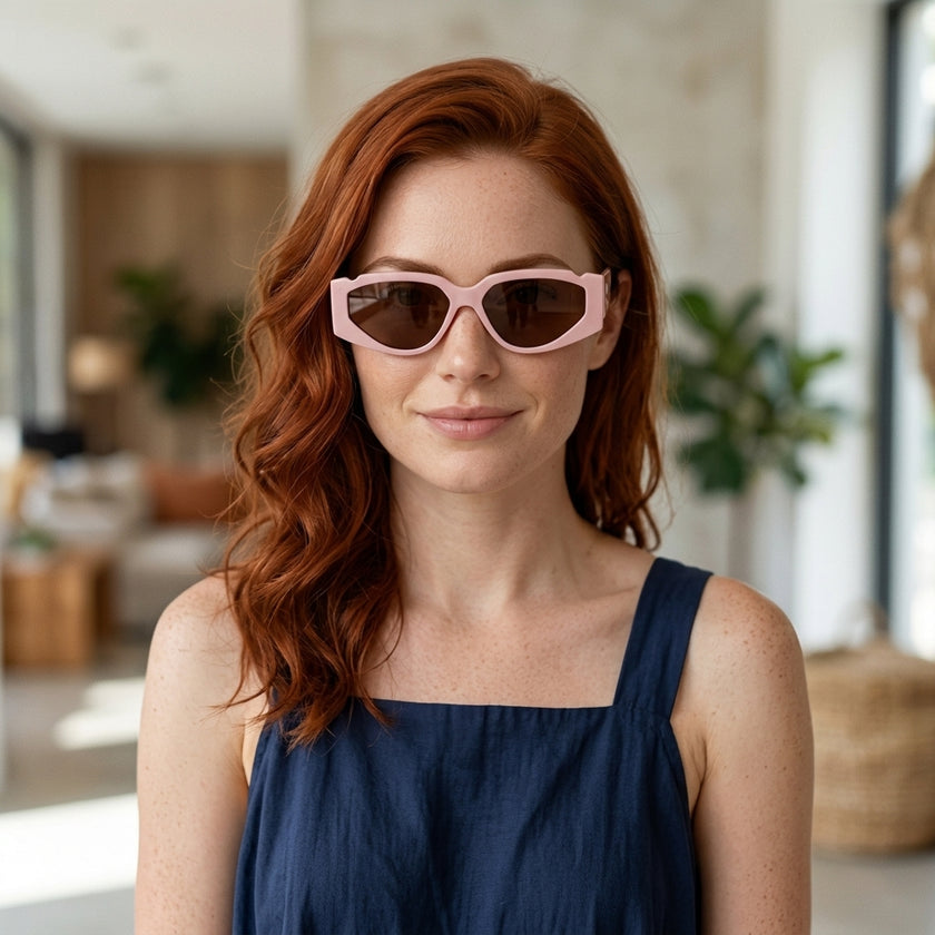 Óculos de Sol YD2100 Geométrico ou Sextavado Rosa Pastel - modelo ruiva