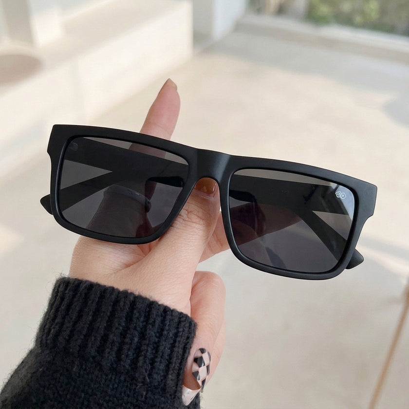Óculos de Sol AZAK HA1531 Quadrado Preto - na mão
