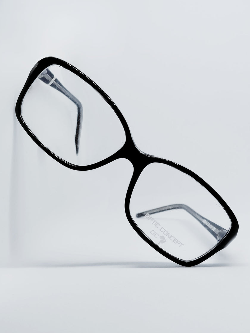 Óculos de Grau Optic Concept 1020 Retangular Preto — ângulo